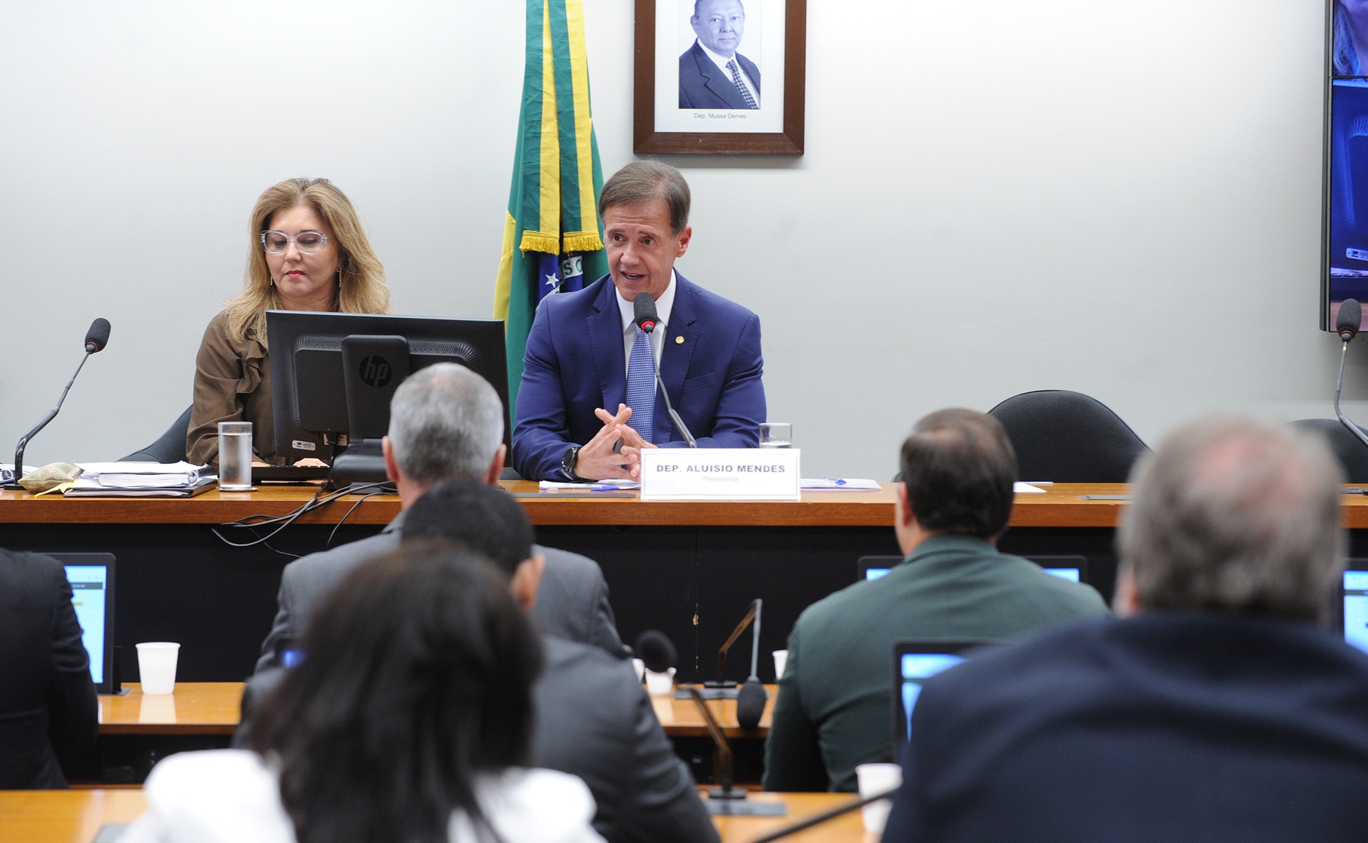 Congresso Nacional instala Comissão para analisar PEC da Segurança – Conjuntura Republicana Ed. nº 227