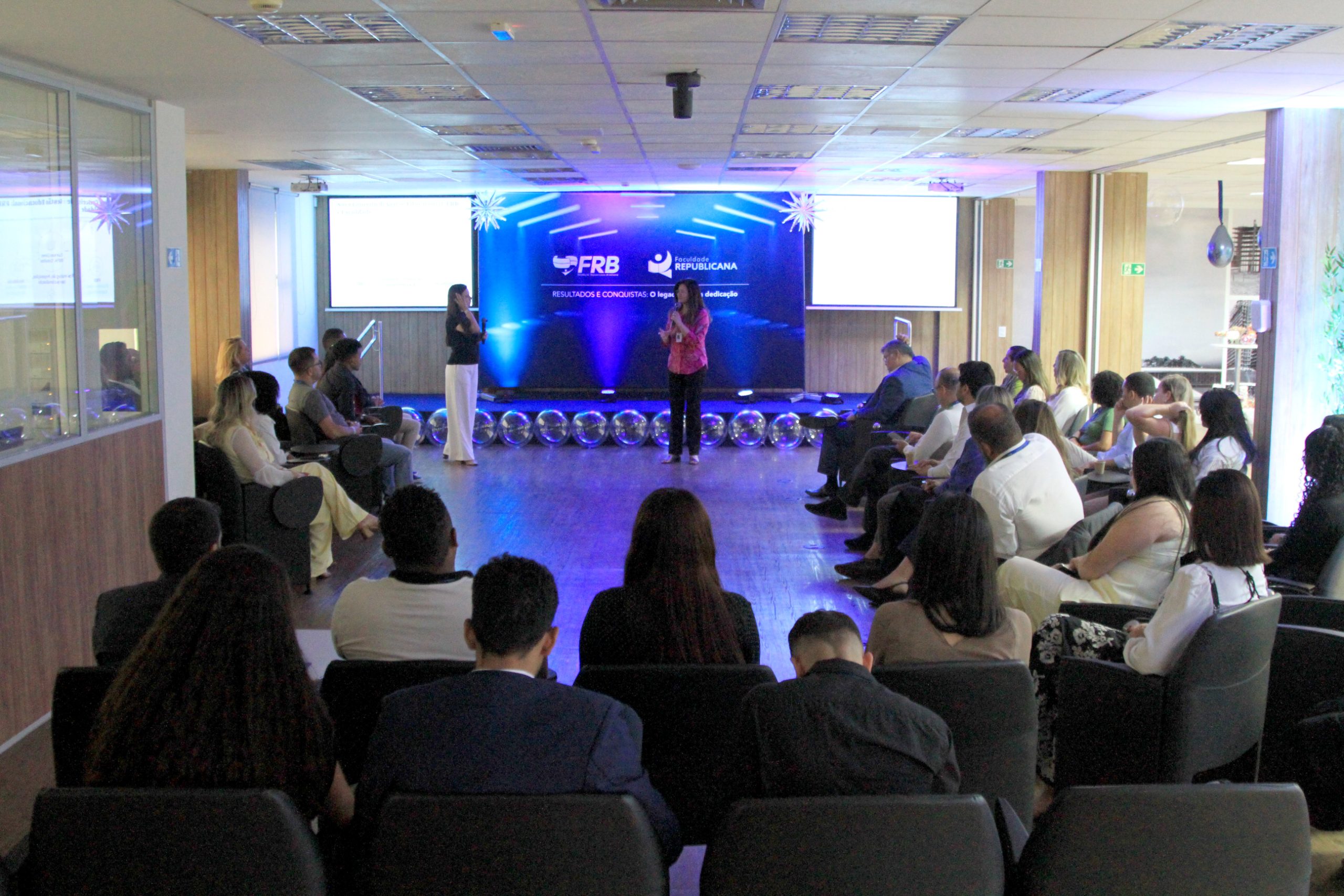 FRB celebra 19 anos fortalecendo estrutura interna e ampliando a formação cidadã gratuita em todo o Brasil